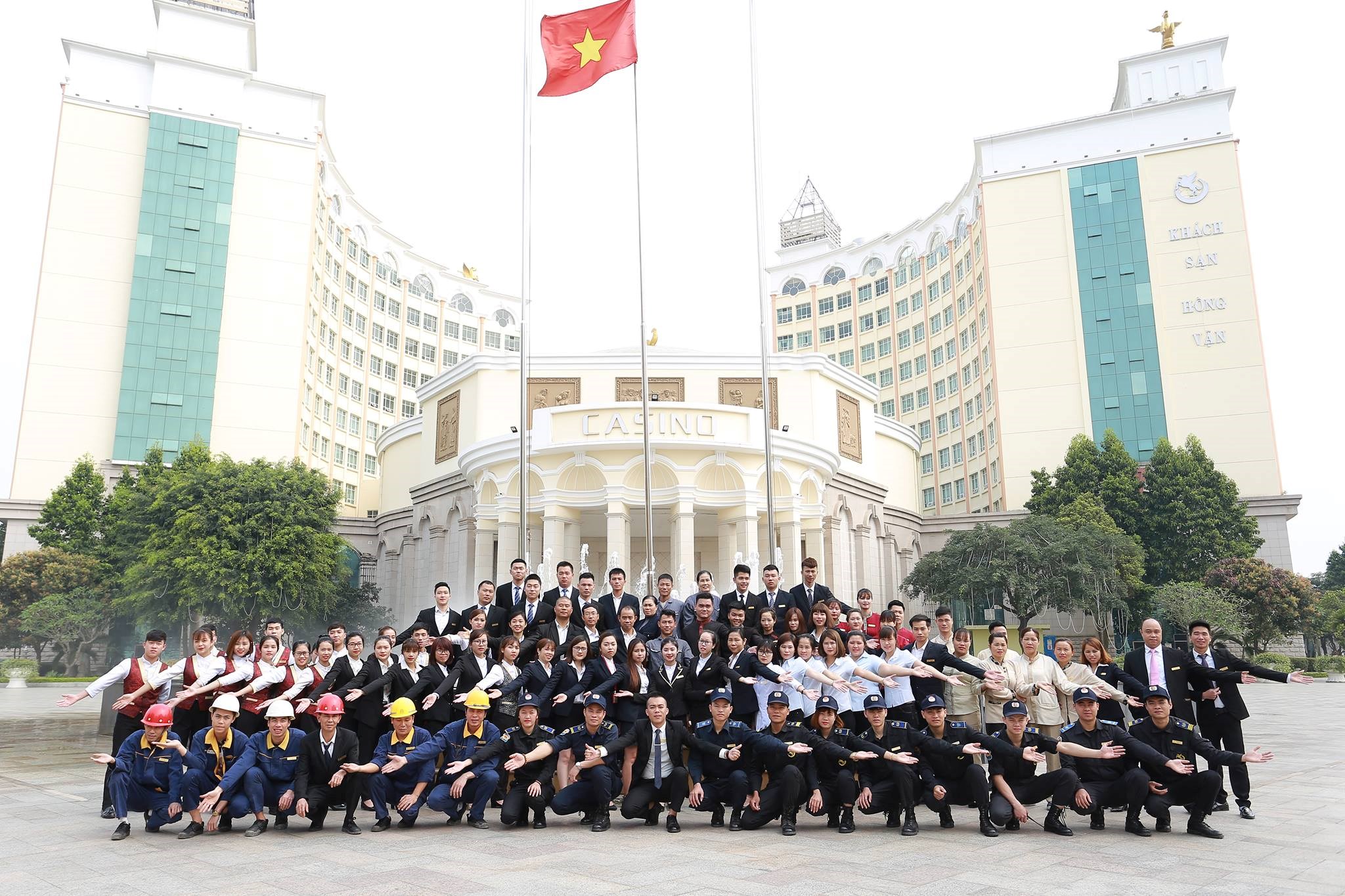 Hồng Vận Grand Hotel mở đợt tuyển dụng lớn nhất trong năm